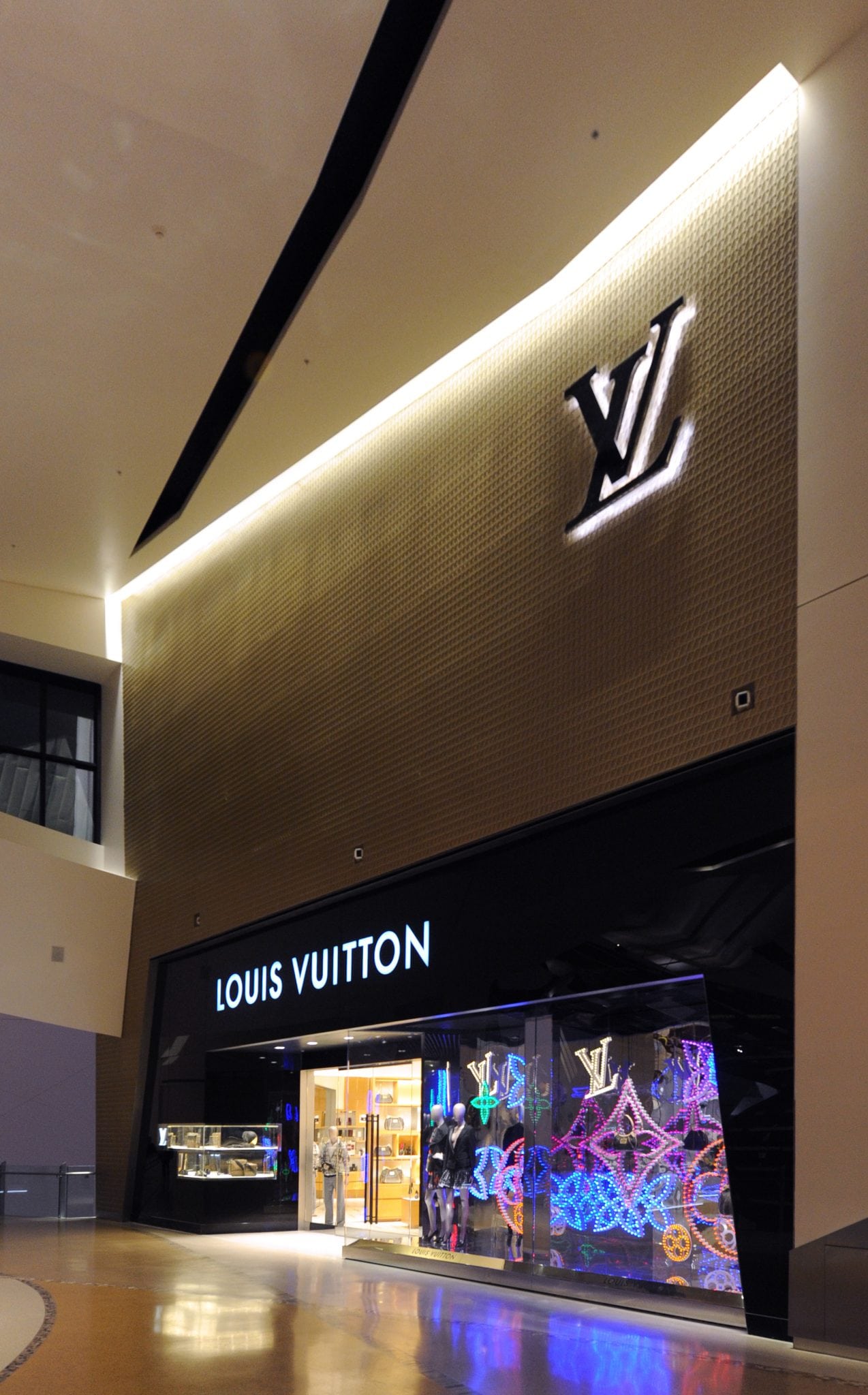 Louis Vuitton Las Vegas CityCenter - REX Engineering Group