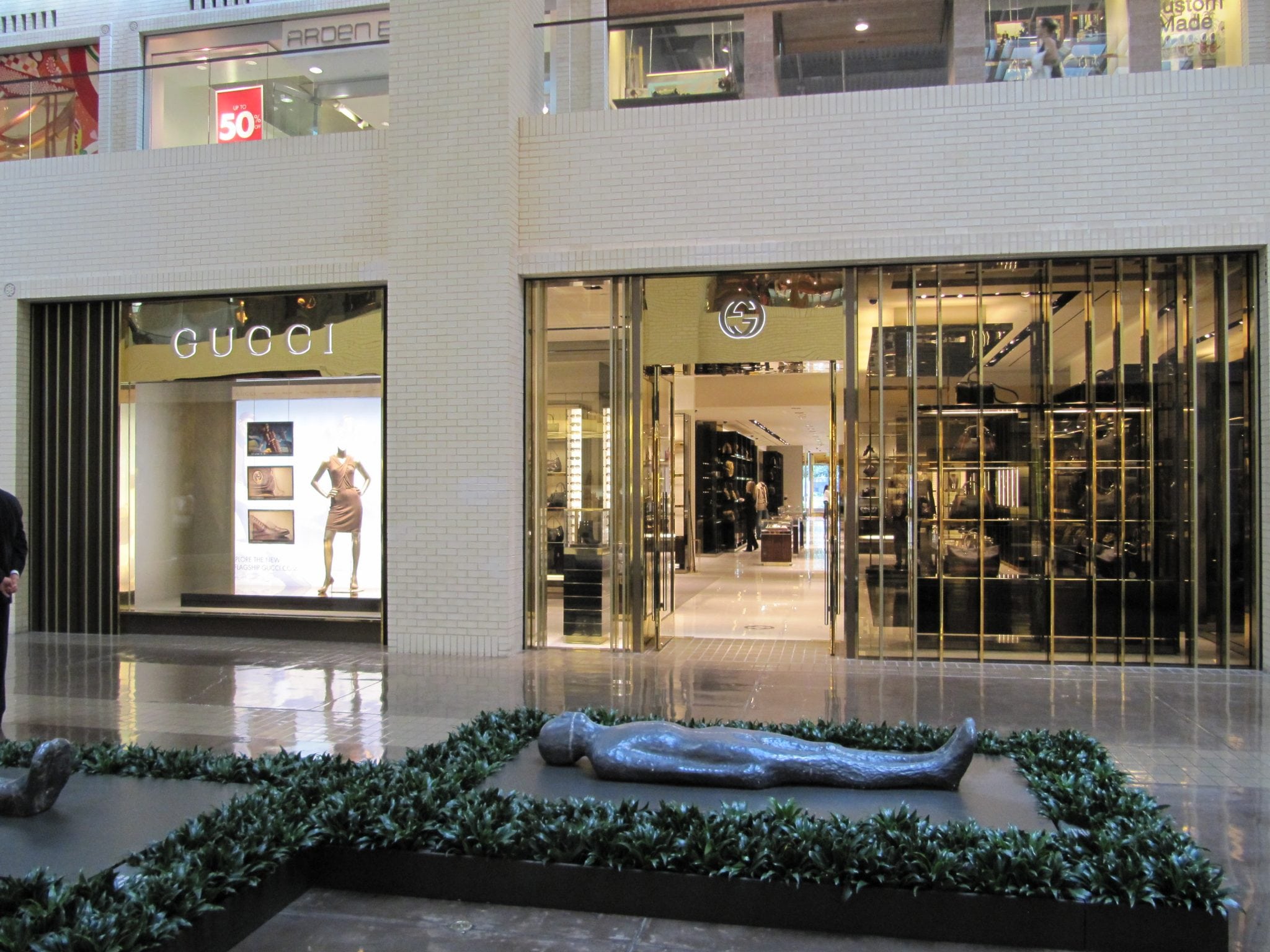 north park gucci store